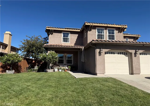 Single family home for sale at 33786 Star Hl St, Temecula, CA 92592 | MLS# SW26218136