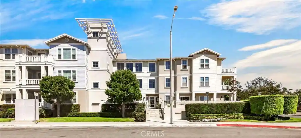 Condo for sale at 2367 Jefferson St #110, Torrance, CA 90501 | MLS# SB26219052