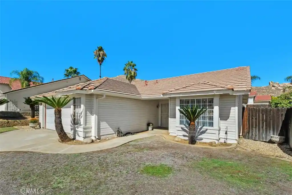 Photo 1 of Sale Pending at 22844 Climbing Rose, Moreno Valley, CA 92557 | MLS# OC26218450 | Listing updated on 2026-10-18