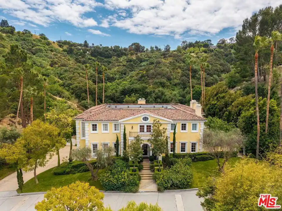 Photo 1 of Mansion for sale at 13935 Durham Rd, Beverly Hills, CA 90210 | MLS# 26998617 | Listing updated on 2026-10-16