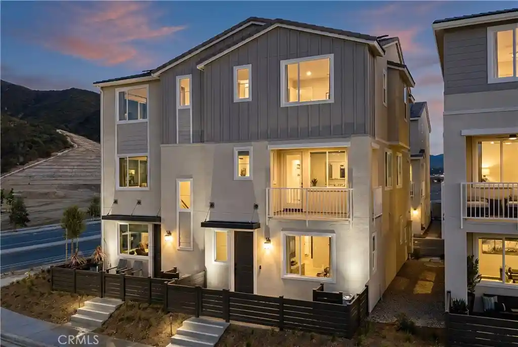 Photo 1 of Sale Pending at 43856 White Sage Way, Temecula, CA 92590 | MLS# OC26219281 | Listing updated on 2026-10-23
