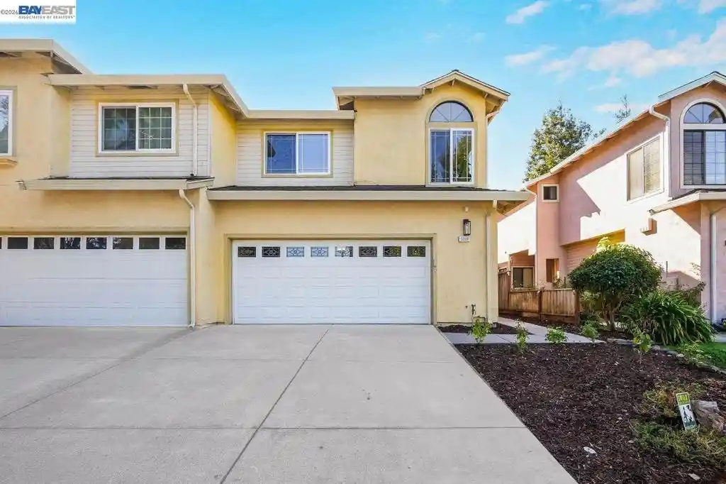 Photo 1 of Sale Pending at 5008 Crandallwood Dr, Fremont, CA 94555 | MLS# 41150660 | Listing updated on 2026-10-16