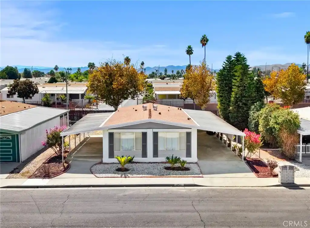 Manufactured home for sale at 1585 Cabrillo Dr, Hemet, CA 92543 | MLS# SW26217620