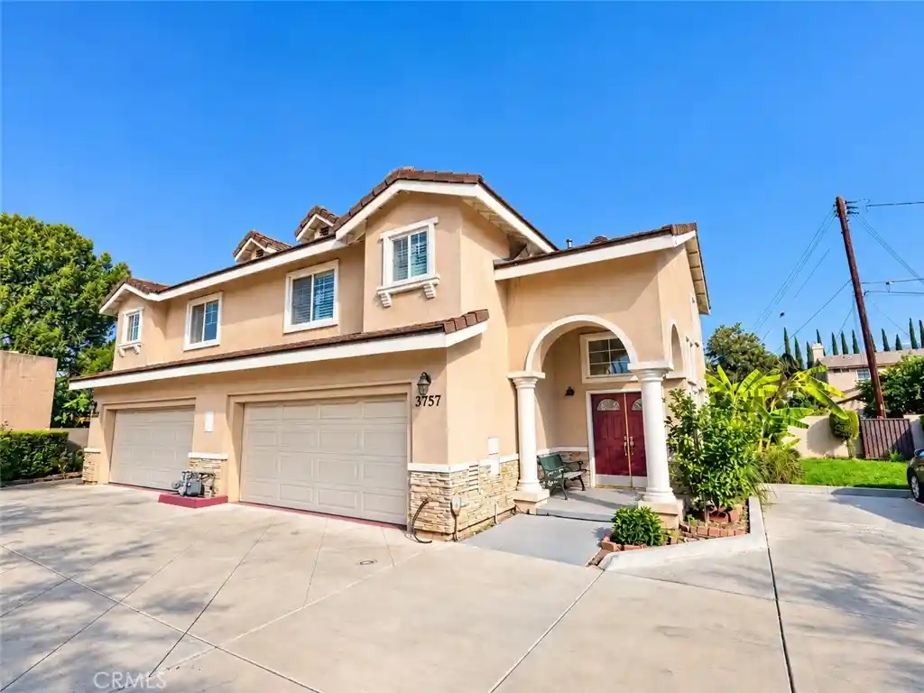 Townhouse for sale at 3757 Bresee, Baldwin Park, CA 91706 | MLS# DW26219255