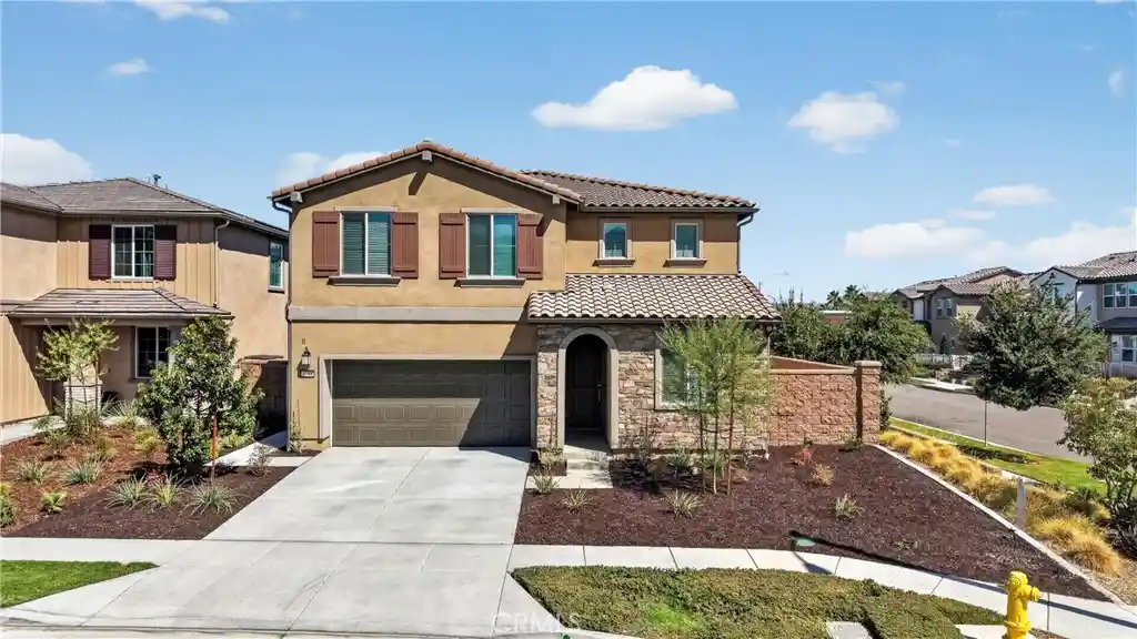 Single family home for sale at 2288 Panama Dr, Corona, CA 92883 | MLS# IG26166282