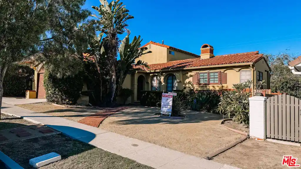 Photo 1 of Single family home for sale at 5112 Onaknoll Ave, Los Angeles, CA 90043 | MLS# 26988137 | Listing updated on 2026-10-21