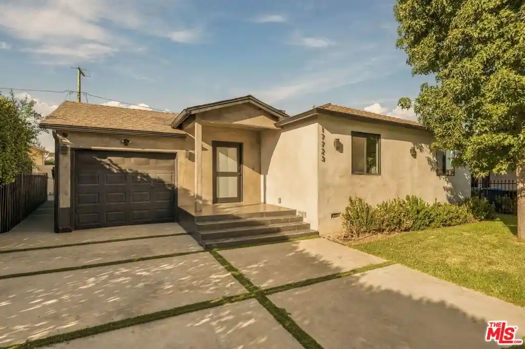 Photo 1 of Single family home for sale at 17723 Miranda St, Encino, CA 91316 | MLS# 26998841 | Listing updated on 2026-10-30