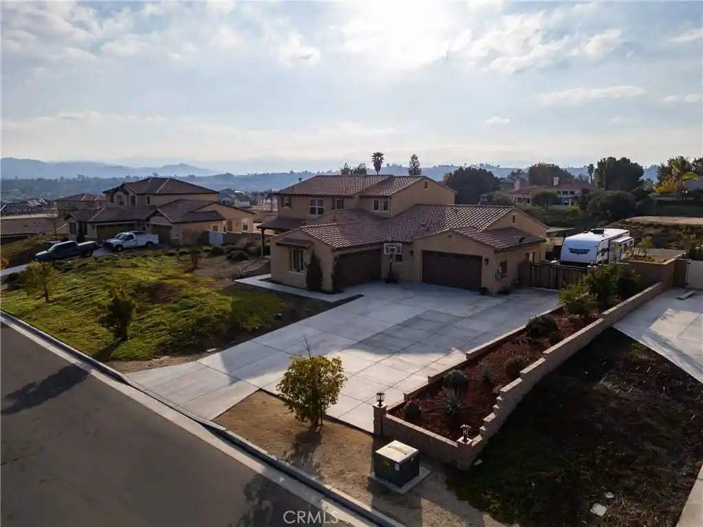 Photo 1 of Single family home for sale at 16909 Suttles Dr, Riverside, CA 92504 | MLS# OC26217893 | Listing updated on 2026-10-23