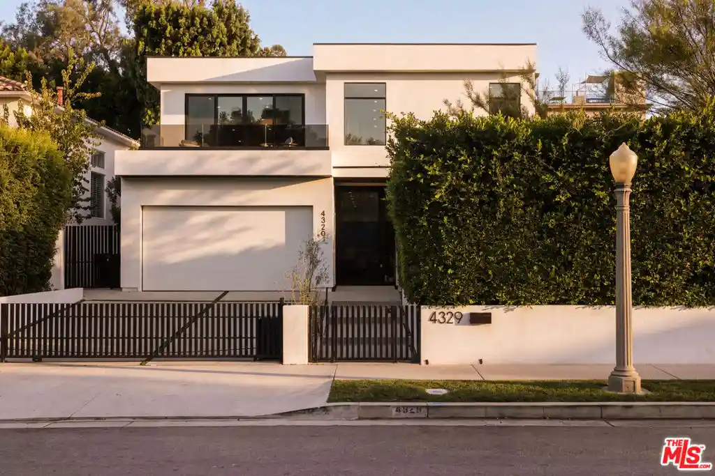 Single family home for sale at 4329 Agnes Ave, Studio City, CA 91604 | MLS# 26998389
