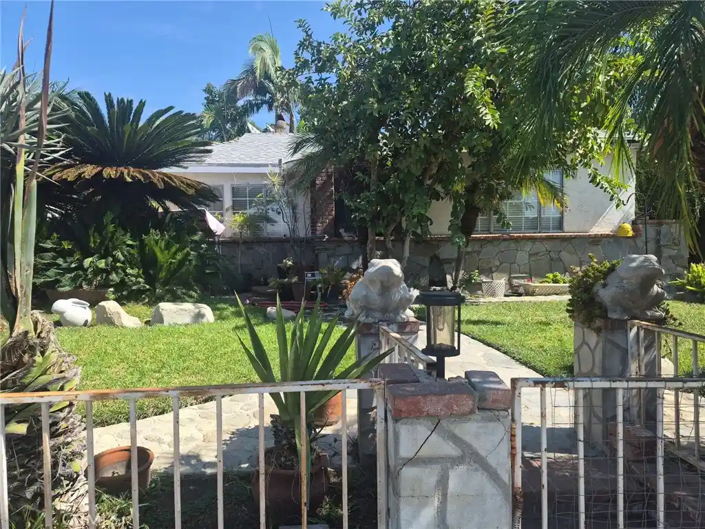 Single family home for sale at 813 8th, San Fernando, CA 91340 | MLS# IV26219637