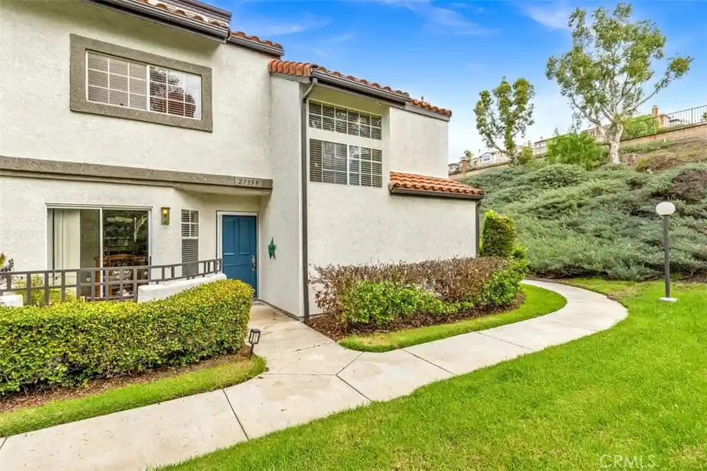 Condo for sale at 27359 Ryan Dr, Laguna Niguel, CA 92677 | MLS# LG26219677