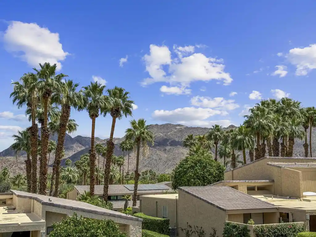 Townhouse for sale at 48861 Phlox Pl, Palm Desert, CA 92260 | MLS# 219154061PS