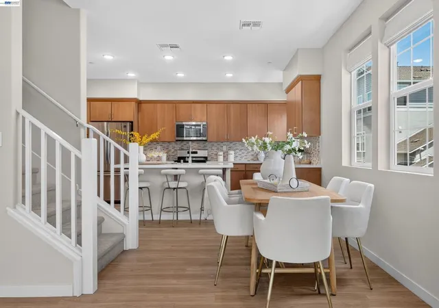 Photo 4 of Condo for sale at 37623 Shelter Rd, Newark, CA 94560 | MLS# 41150751 | Listing updated on 2026-10-30