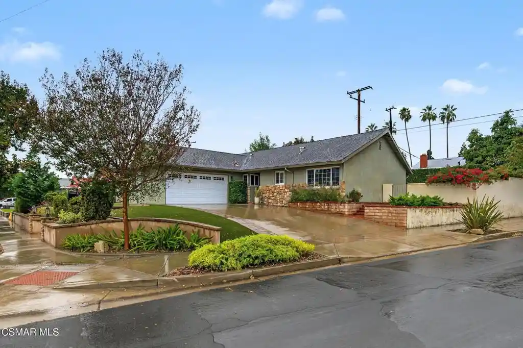Photo 1 of Single family home for sale at 2895 Dorman St, Camarillo, CA 93010 | MLS# 226004810 | Listing updated on 2026-10-22