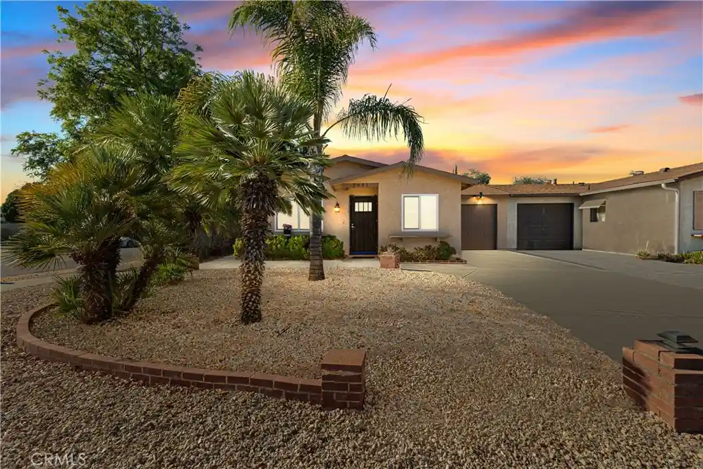 Photo 1 of Single family home for sale at 2031 Calle Diablo, Hemet, CA 92545 | MLS# IV26219760 | Listing updated on 2026-10-27