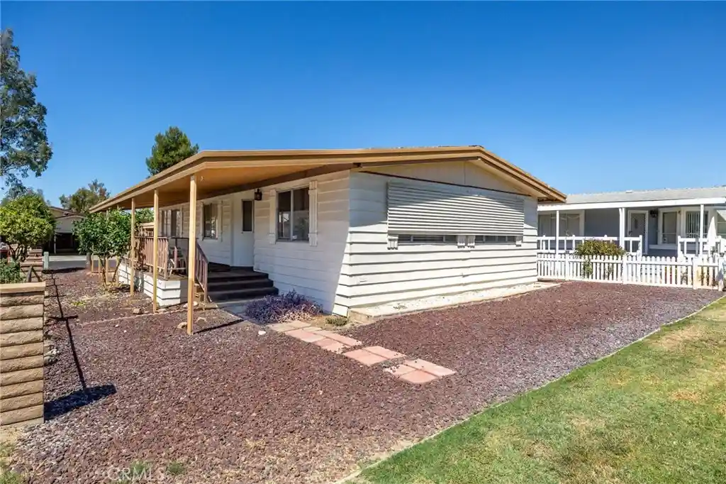 Photo 1 of Manufactured home for sale at 1304 Lodgepole Dr, Hemet, CA 92545 | MLS# SW26219631 | Listing updated on 2026-10-16