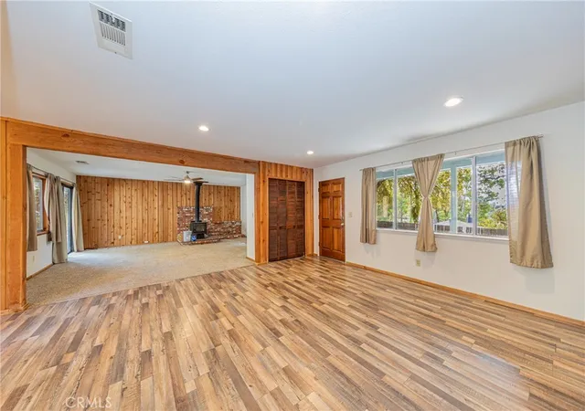 Photo 1 of Single family home for sale at 42634 Springwood, Oakhurst, CA 93644 | MLS# FR26219785 | Listing updated on 2026-10-30