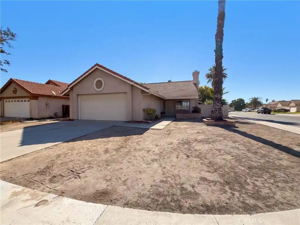 Photo 1 of Single family home for sale at 2591 Bedford Ave, Hemet, CA 92545 | MLS# IV26219172 | Listing updated on 2026-10-10