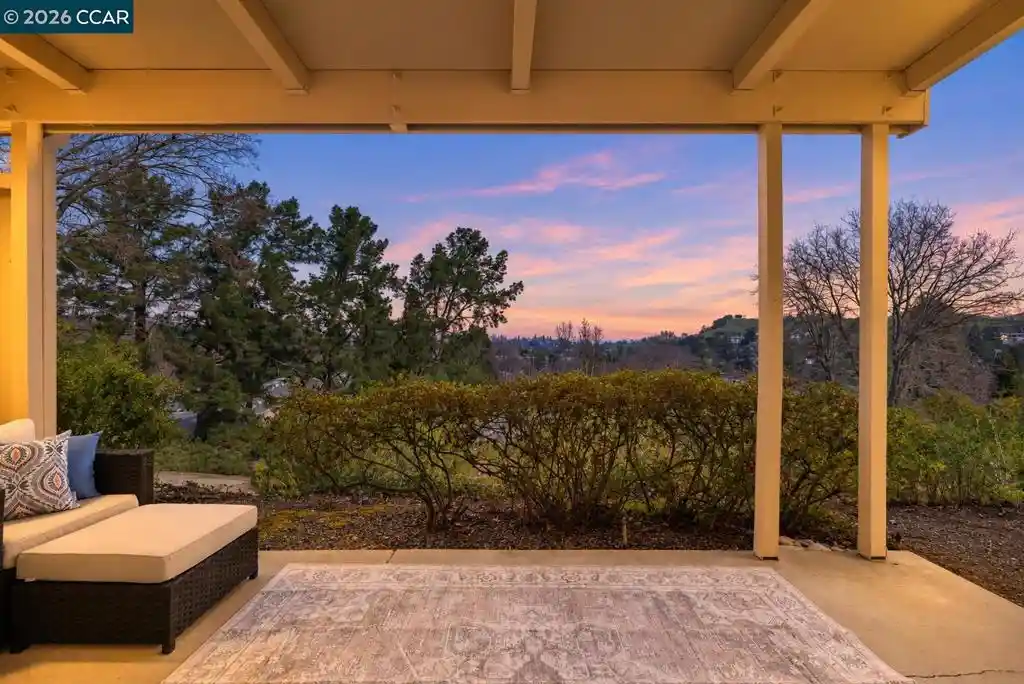 Condo for sale at 1348 Rockledge Ln #4, Walnut Creek, CA 94595 | MLS# 41150768
