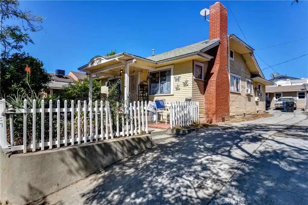 Multi family home for sale at 12509 Broadway, Whittier, CA 90601 | MLS# PW26219133
