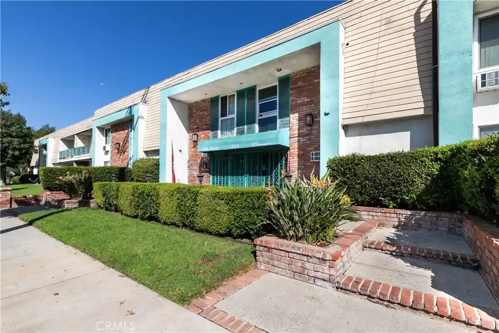 Photo 1 of Multi family home for sale at 13313 Oxnard, Van Nuys, CA 91401 | MLS# SR26219886 | Listing updated on 2026-10-09