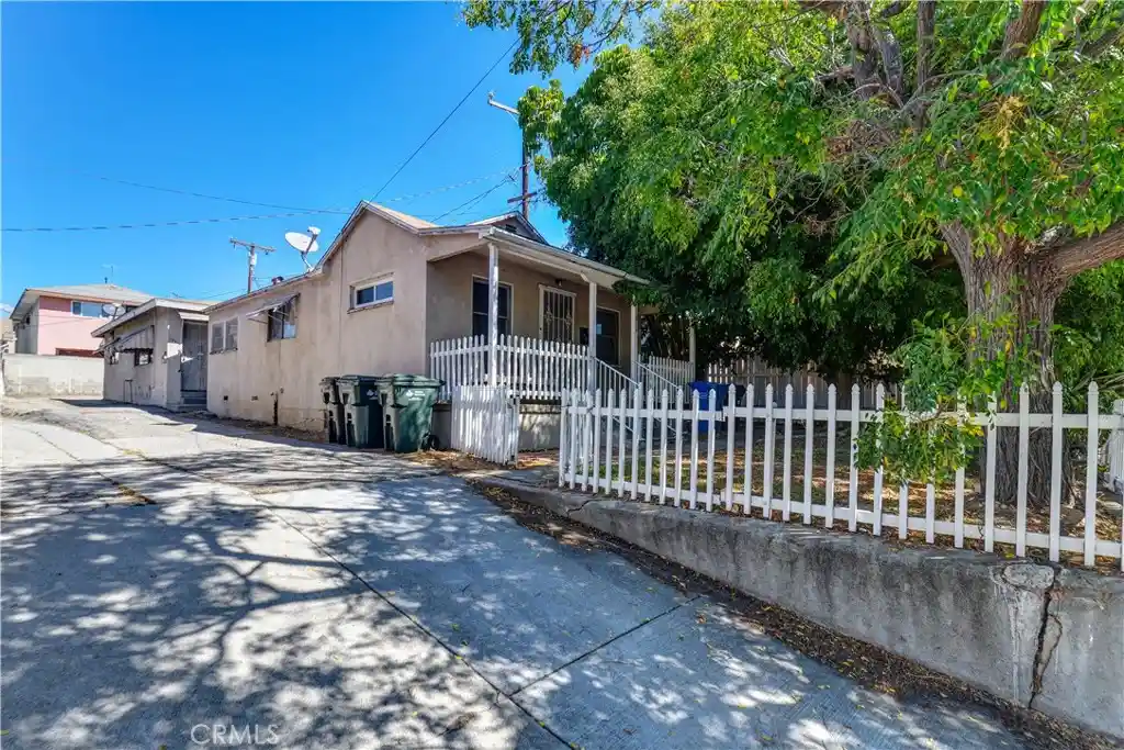 Multi family home for sale at 12513 Broadway, Whittier, CA 90601 | MLS# PW26219132