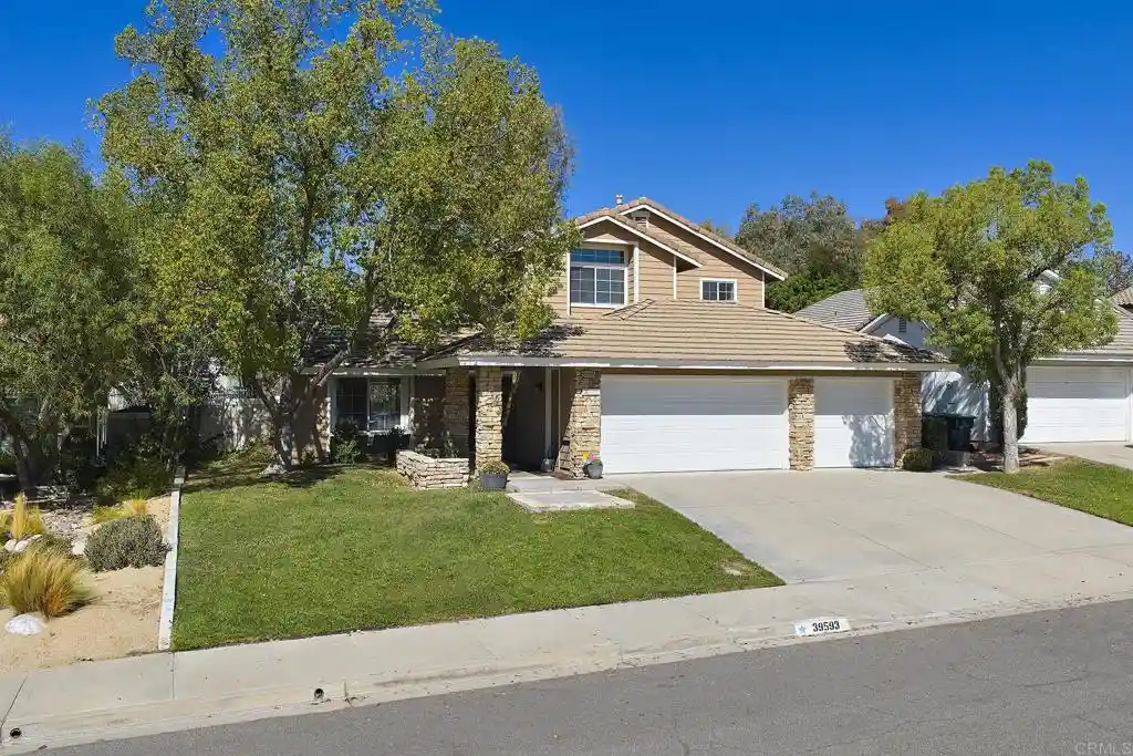 Photo 1 of Single family home for sale at 39593 Willowbend Dr, Murrieta, CA 92563 | MLS# NDP2609392 | Listing updated on 2026-10-27