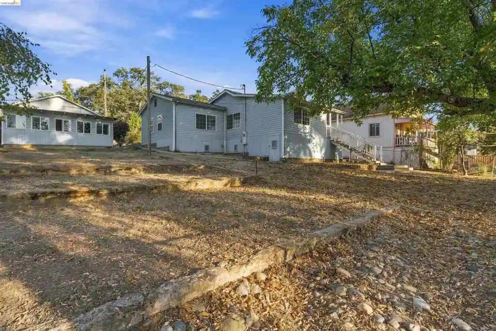 Single family home for sale at 18525 Carter St, Tuolumne, CA 95379 | MLS# 41150803