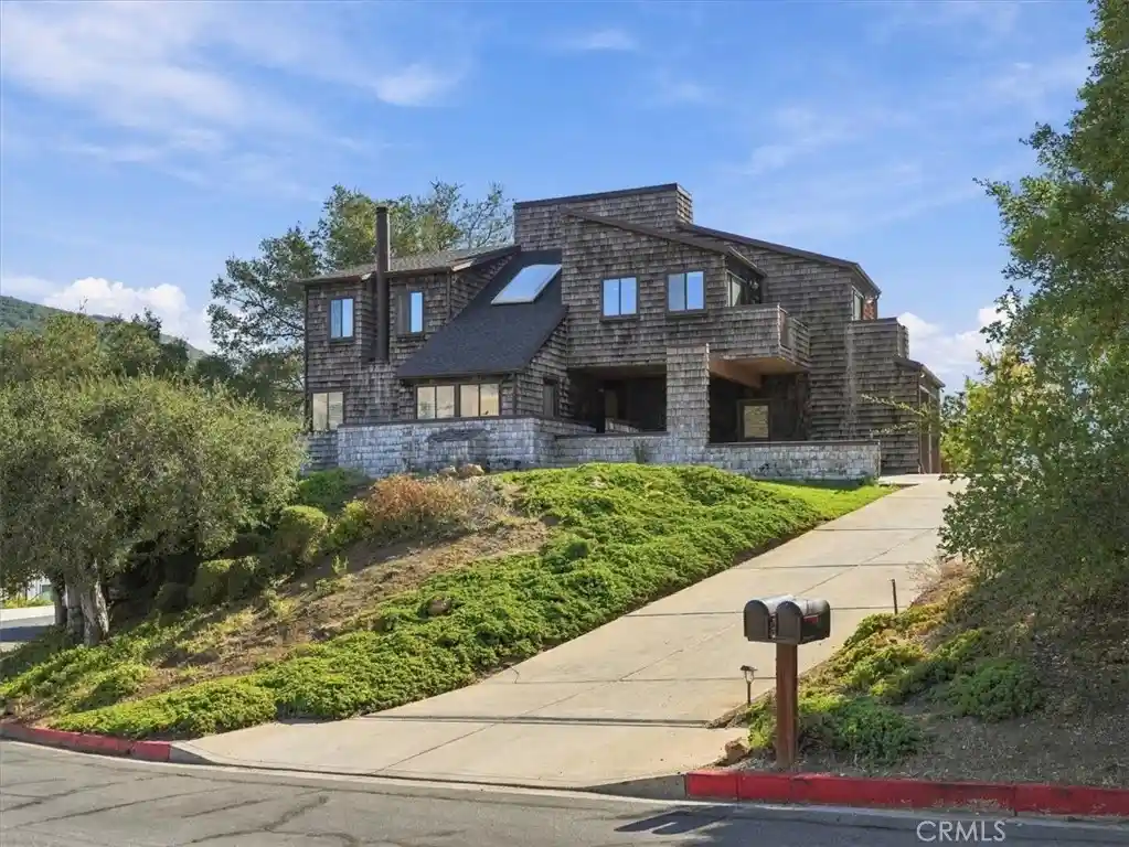 Photo 1 of Single family home for sale at 43 Buena Vista Ave, San Luis Obispo, CA 93405 | MLS# SC26196453 | Listing updated on 2026-10-29