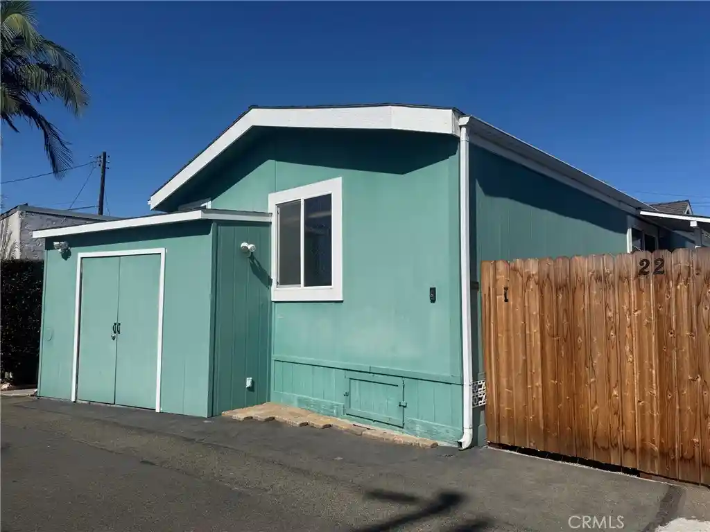 Manufactured home for sale at 140 Cabrillo St #22, Costa Mesa, CA 92627 | MLS# CV26220054