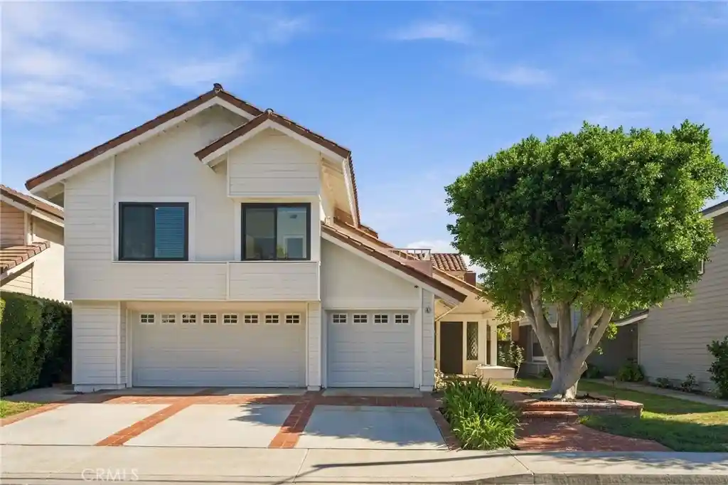 Photo 1 of Sale Pending at 6 Redonda, Irvine, CA 92620 | MLS# NP26216961 | Listing updated on 2026-10-27