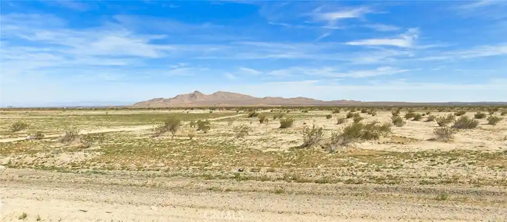 Photo 1 of Land for sale at 0 Avenue N, Palmdale, CA 93591 | MLS# HD26220205 | Listing updated on 2026-10-09