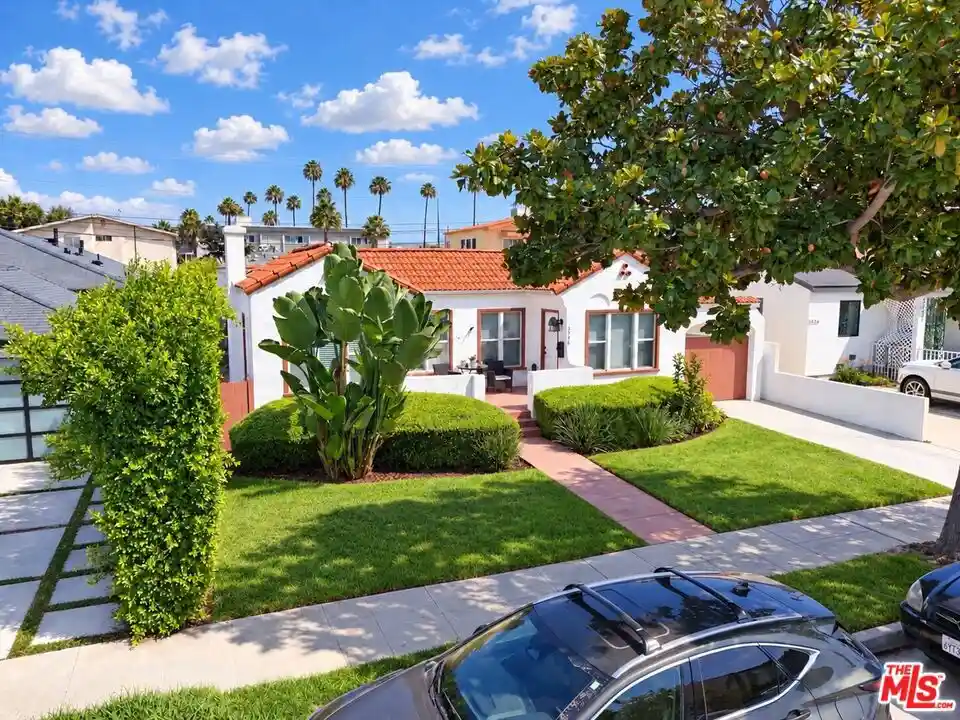 Multi family home for sale at 3944 Huron Ave, Culver City, CA 90232 | MLS# 26999281