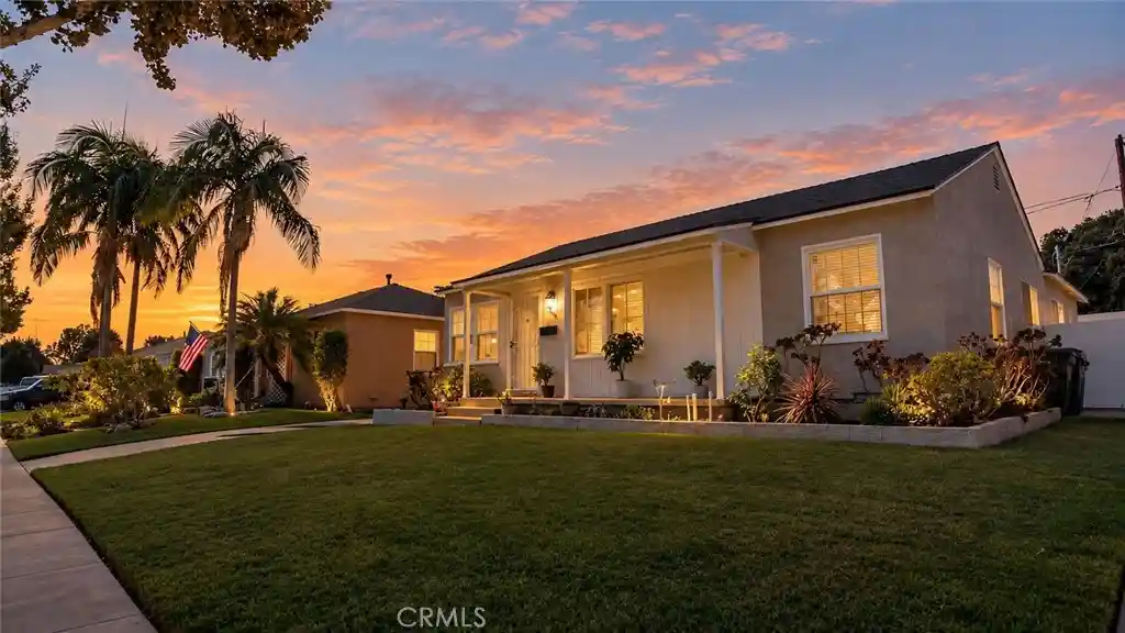 Single family home for sale at 5503 Hayter, Lakewood, CA 90712 | MLS# SR26196680