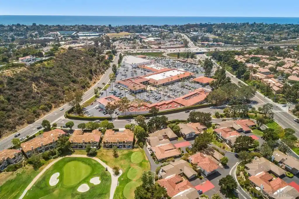 Listing Photo 1 - Condo for sale in 131 Iguala Ct located at 131 Iguala Ct, Solana Beach, CA 92075 - Unit 131 Iguala Ct