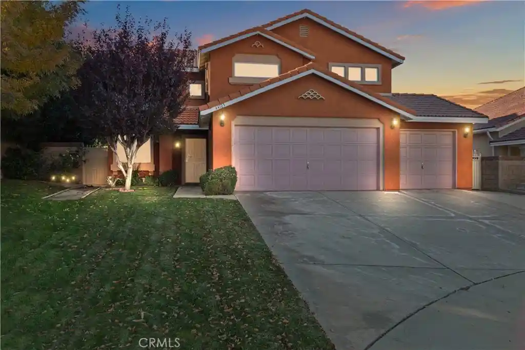 Photo 1 of Single family home for sale at 44103 Sundance Ct, Lancaster, CA 93535 | MLS# SR26220325 | Listing updated on 2026-10-12