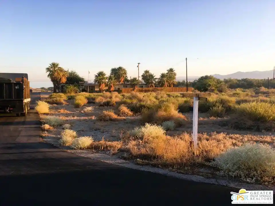 Land for sale at 0 E Palm Ave, Mecca, CA 92254 | MLS# 26999341PS