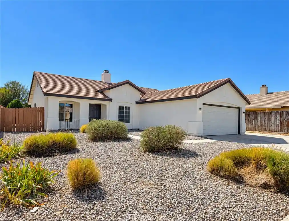 Single family home for sale at 6152 W Ave J5, Lancaster, CA 93536 | MLS# CV26209003