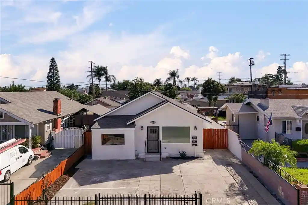 Multi family home for sale at 2714 Walnut St, Huntington Park, CA 90255 | MLS# CV26212464