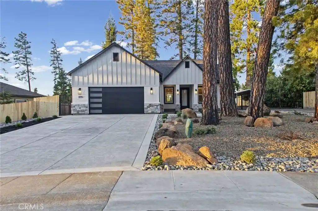 Photo 1 of Single family home for sale at 1677 Paradisewood Dr, Paradise, CA 95969 | MLS# PA26220602 | Listing updated on 2026-10-11