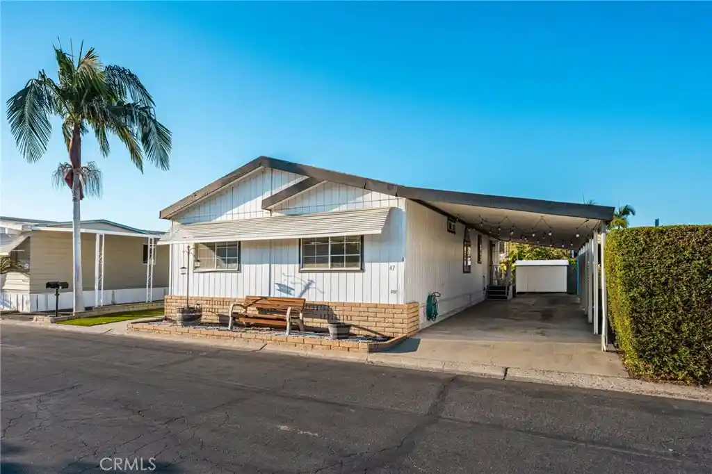 Manufactured home for sale at 201 Collins Ave W #47, Orange, CA 92867 | MLS# PW26220608