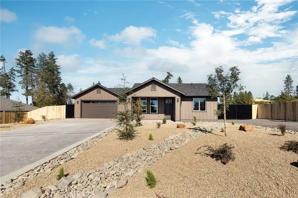 Photo 1 of Single family home for sale at 1867 Salida, Paradise, CA 95969 | MLS# SN26220626 | Listing updated on 2026-10-11