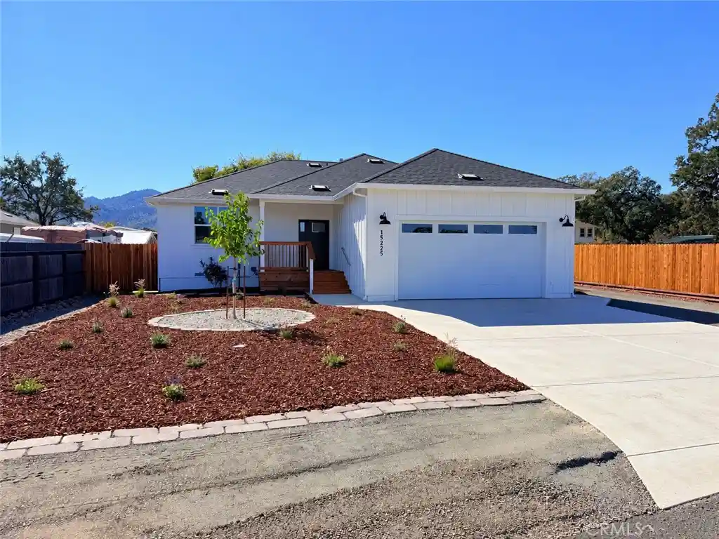 Photo 1 of Single family home for sale at 15225 Rich's Way, Middletown, CA 95461 | MLS# LC26219913 | Listing updated on 2026-10-25