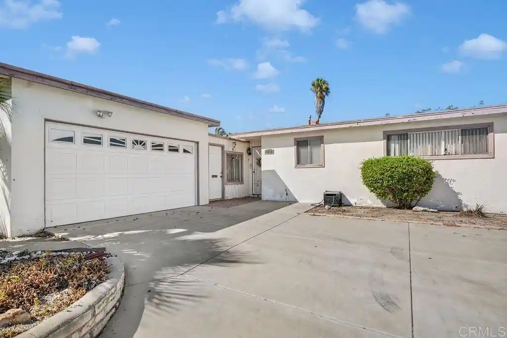 Photo 1 of Sale Pending at 4116 Thomas St, Oceanside, CA 92056 | MLS# NDP2609437 | Listing updated on 2026-10-28