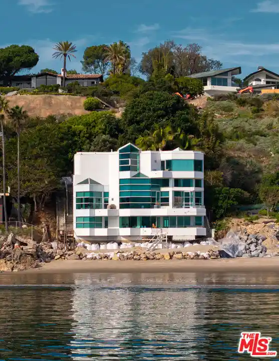 Photo 1 of Single family home for sale at 27960 Sea Ln Dr, Malibu, CA 90265 | MLS# 26999249 | Listing updated on 2026-10-17