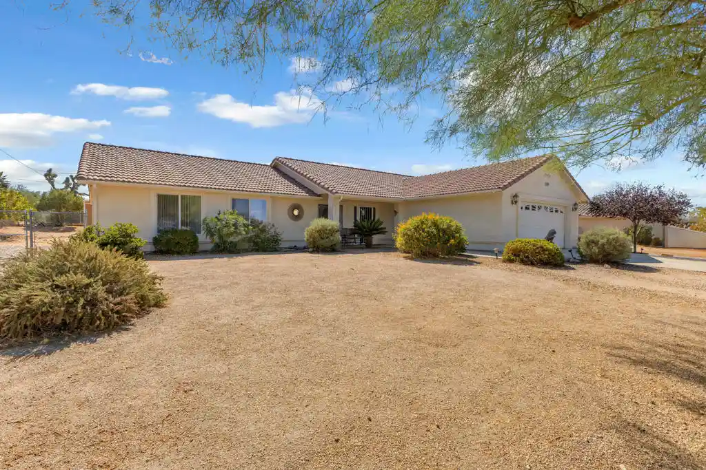 Photo 1 of Single family home for sale at 58253 Carlyle Dr, Yucca Valley, CA 92284 | MLS# 219154154DA | Listing updated on 2026-10-16