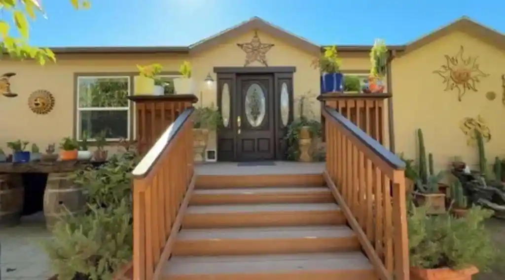 Photo 1 of Manufactured home for sale at 37200 Nason Rd #18, Carmel Valley, CA 93924 | MLS# ML82063906 | Listing updated on 2026-10-21