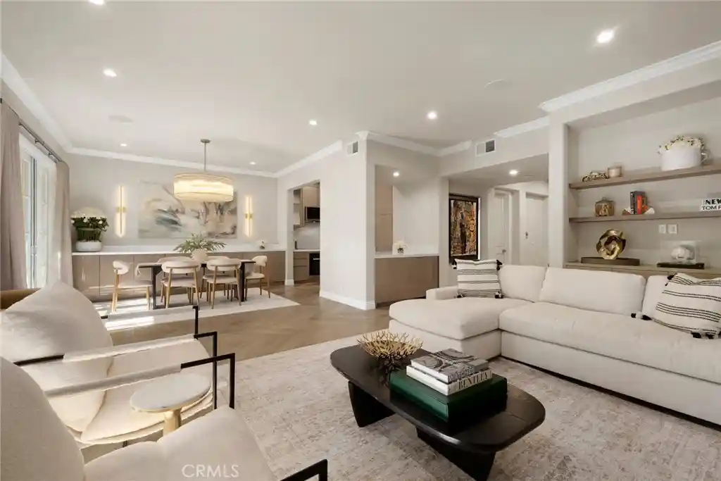 Photo 1 of Townhouse for sale at 11500 San Vicente #202, Los Angeles, CA 90049 | MLS# SW26220958 | Listing updated on 2026-10-13