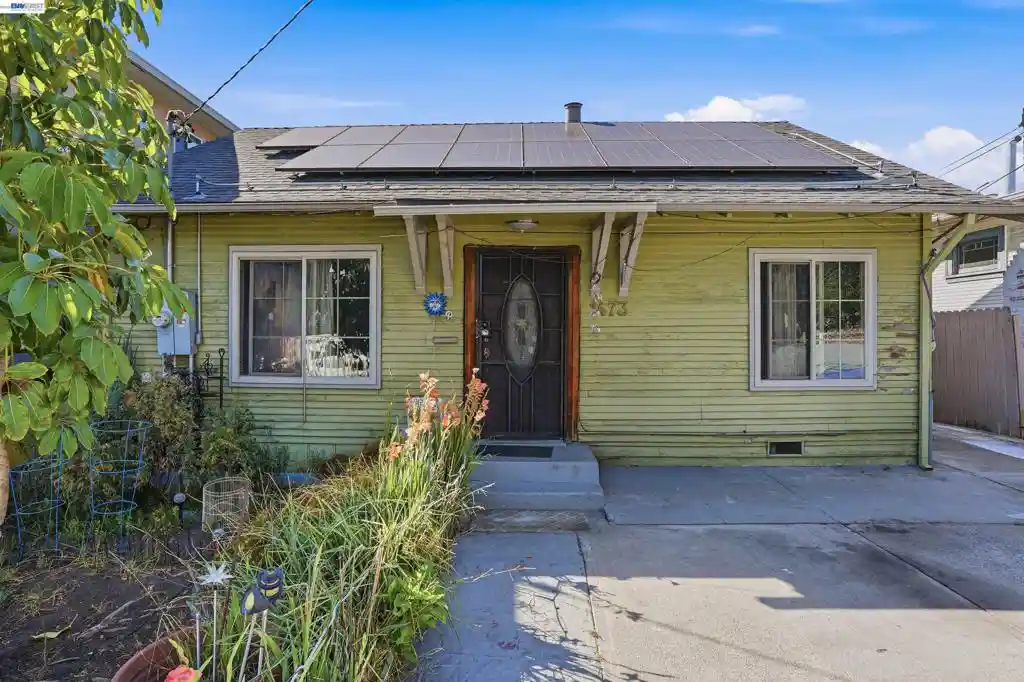 Single family home for sale at 1473 82nd Avenue, Oakland, CA 94621 | MLS# 41150942