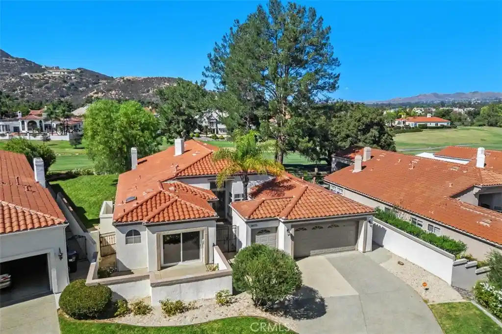 Photo 1 of Condo for sale at 38125 Braemar Ct, Murrieta, CA 92562 | MLS# SW26221180 | Listing updated on 2026-10-17